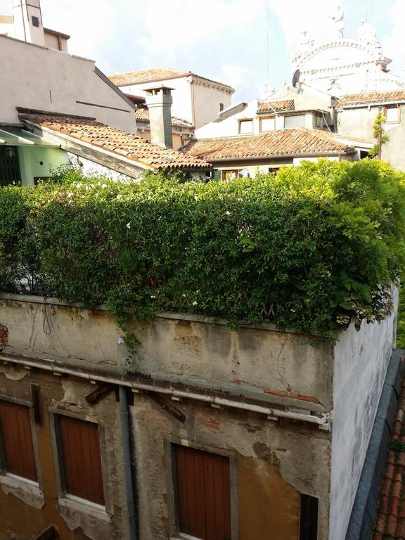Apartment Palazzo San Marco: Historic With Lift