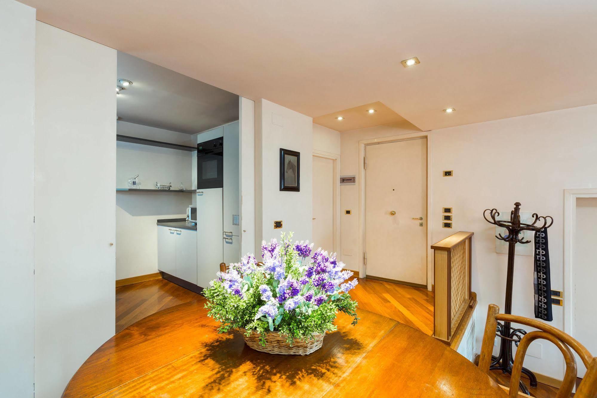 Apartment Palazzo San Marco: Historic With Lift *